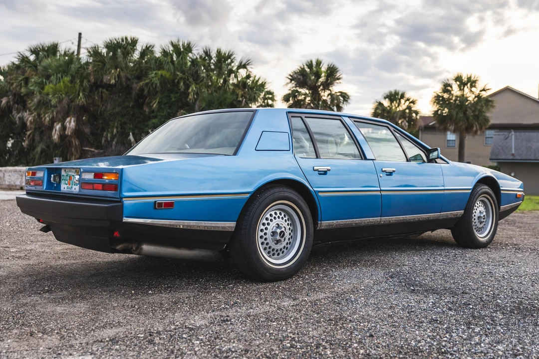 1984 Aston Martin Lagonda - Image 16 of 31