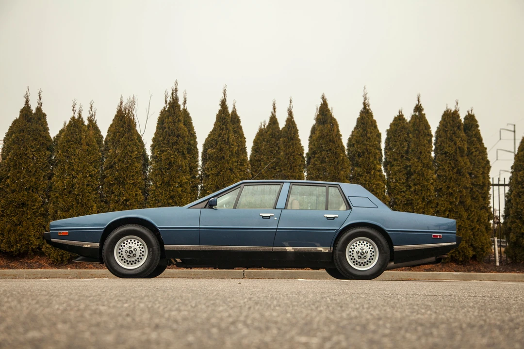 1984 Aston Martin Lagonda - Image 23 of 24