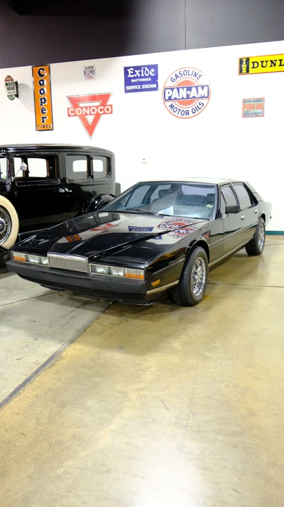 1984 Aston Martin Lagonda - Image 8 of 20