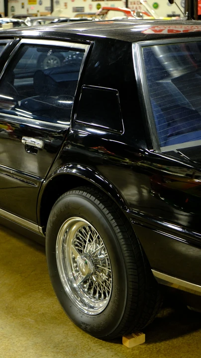 1984 Aston Martin Lagonda - Image 2 of 20