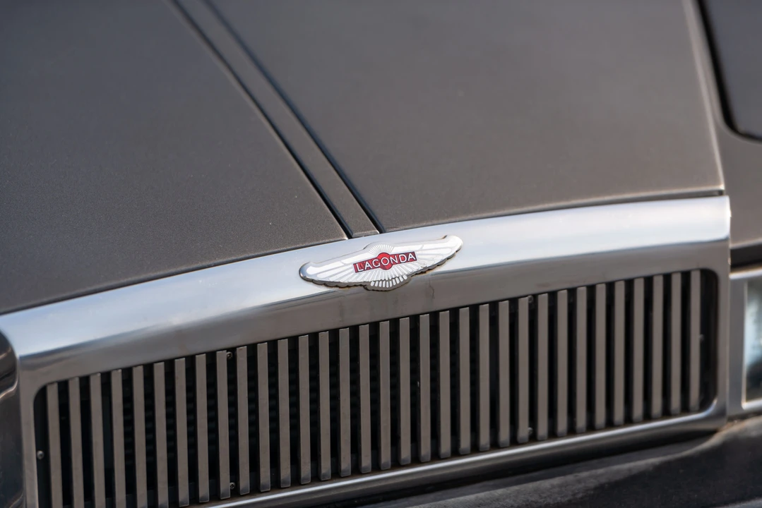 1984 Aston Martin Lagonda - Image 14 of 31