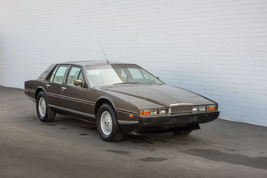 1984 Aston Martin Lagonda - Image 8 of 31
