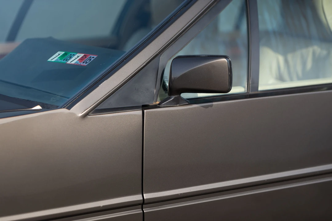 1984 Aston Martin Lagonda - Image 17 of 31
