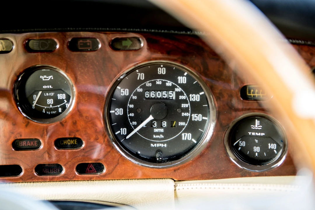 1984 Aston Martin AM V8 - Image 10 of 28