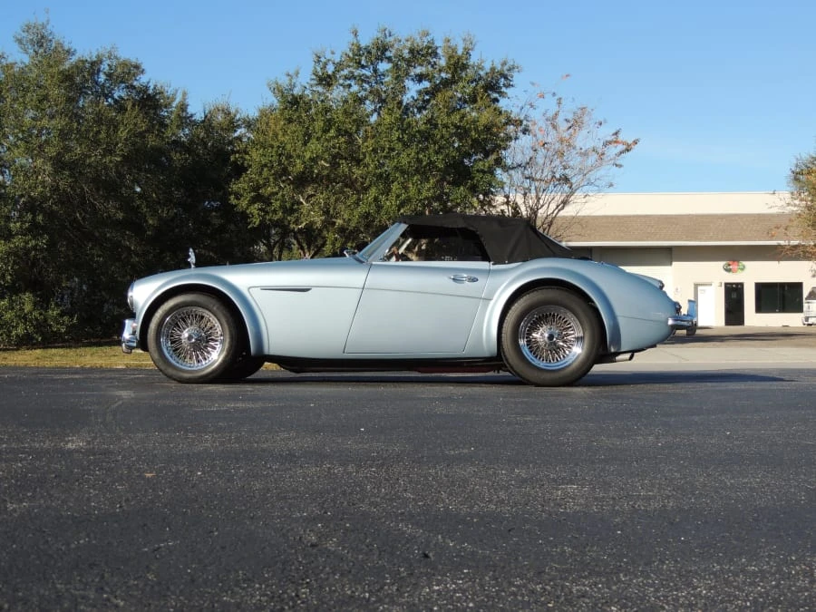 1984 Austin-Healey 3000 - Image 2 of 12