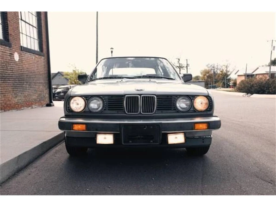 1984 BMW E30 3 Series - Image 18 of 19