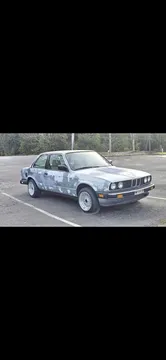 1984 BMW 3 Series 318i Sedan 4D