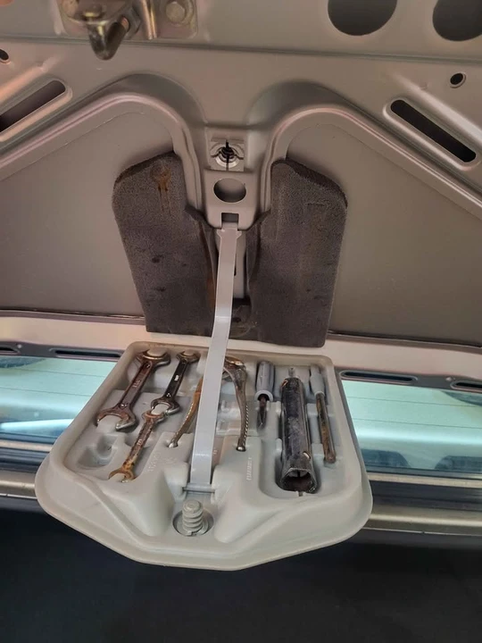 1984 BMW E30 3 Series - Image 18 of 20