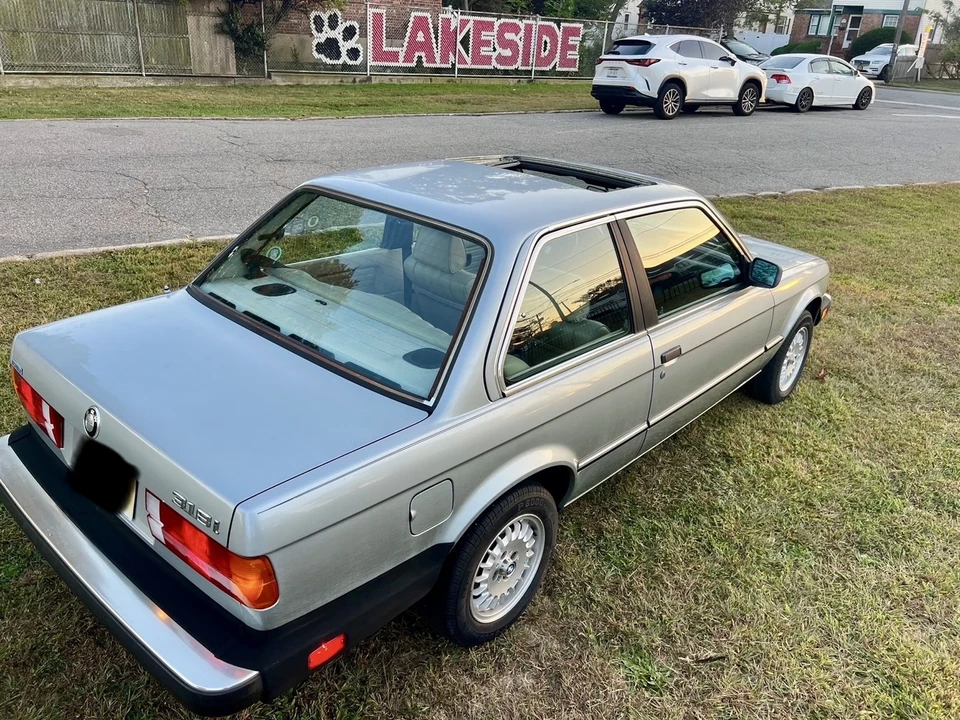 1984 BMW E30 3 Series - Image 12 of 21