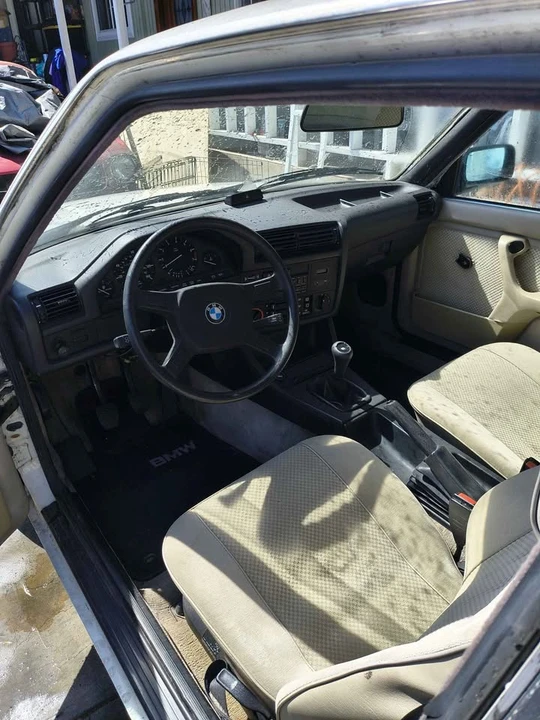 1984 BMW E30 3 Series - Image 11 of 16
