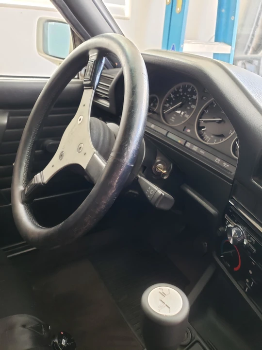 1984 BMW E30 3 Series - Image 30 of 31