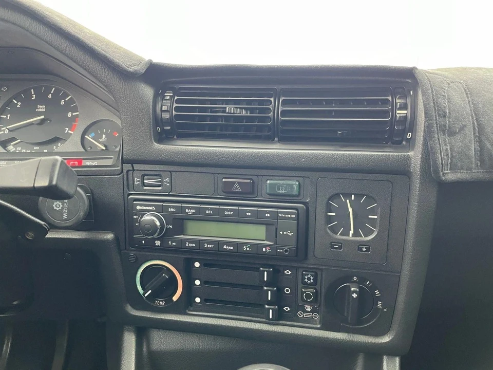 1984 BMW E30 3 Series - Image 19 of 21