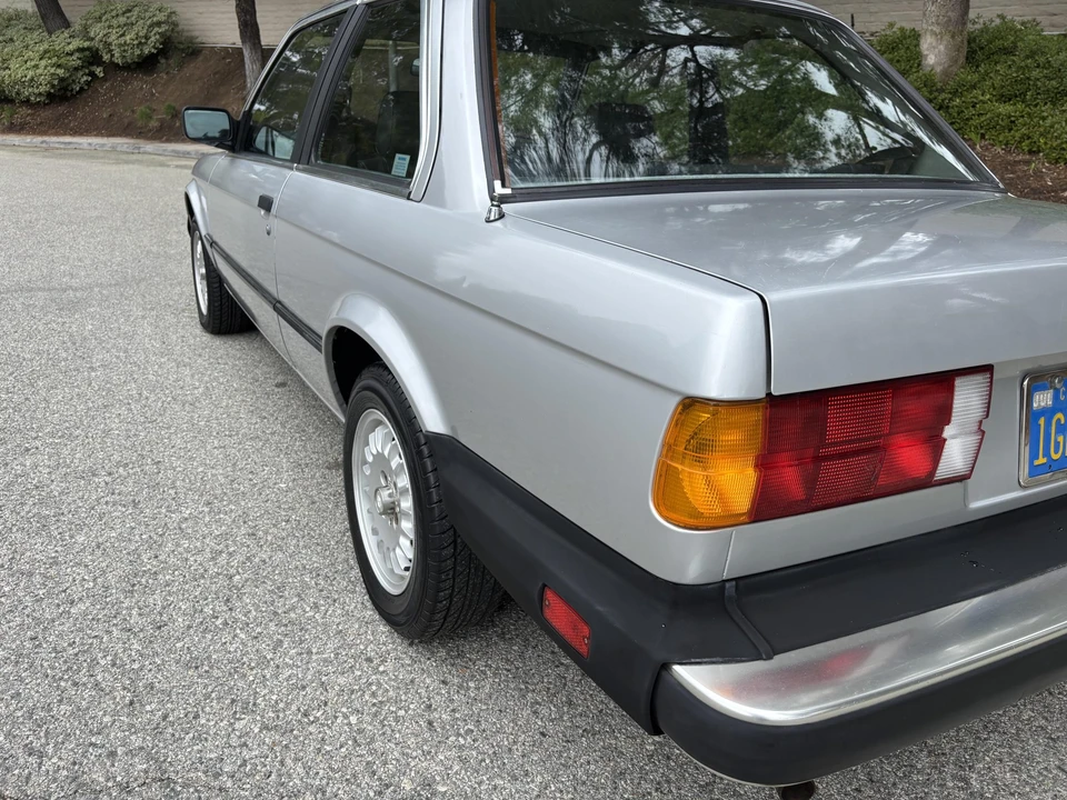 1984 BMW E30 3 Series - Image 17 of 31