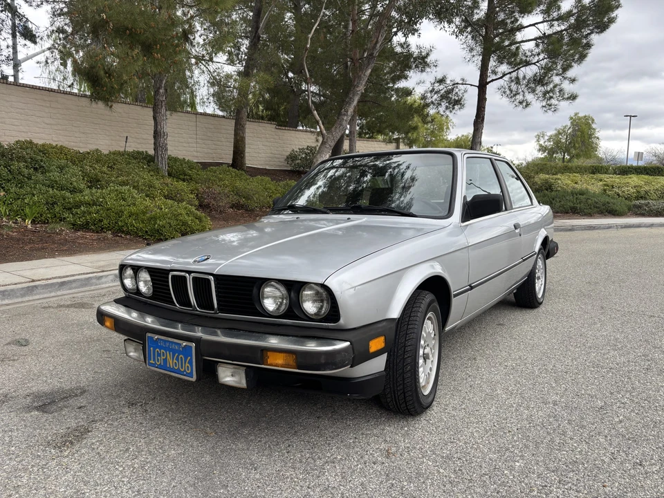 1984 BMW E30 3 Series - Image 2 of 31
