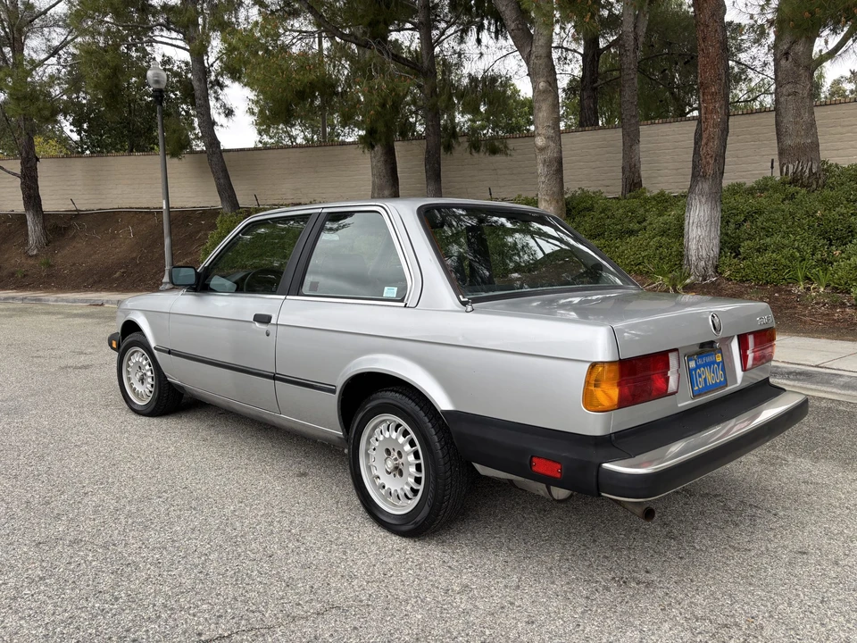1984 BMW E30 3 Series - Image 9 of 31
