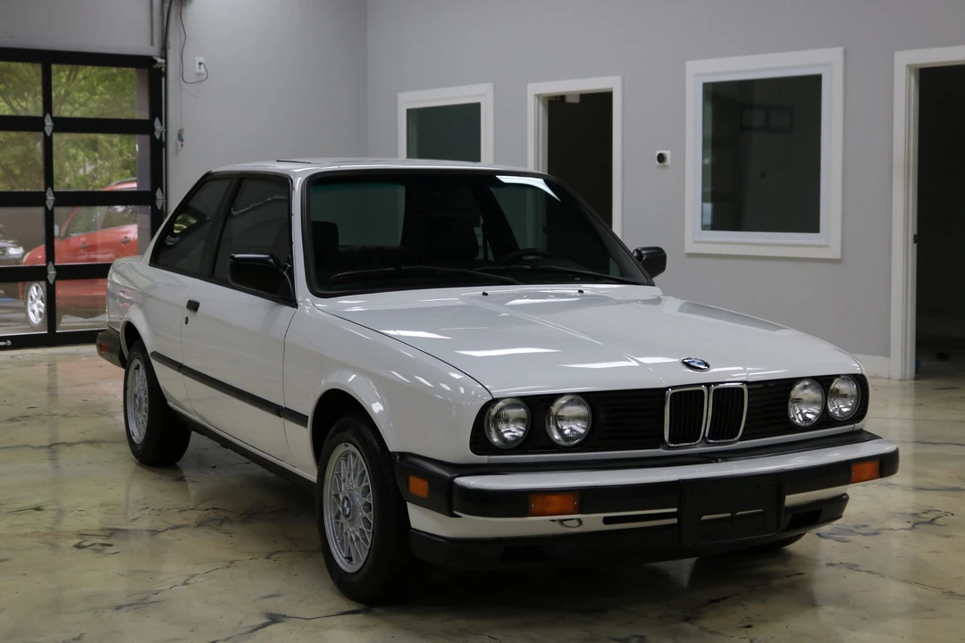 1984 BMW E30 3 Series - Image 2 of 31