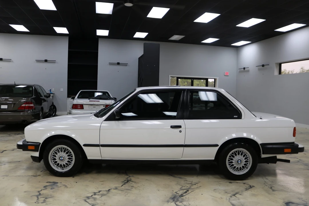 1984 BMW E30 3 Series - Image 11 of 31