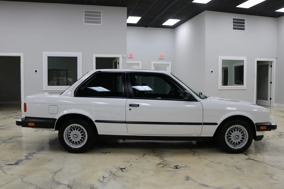 1984 BMW E30 3 Series - Image 19 of 31