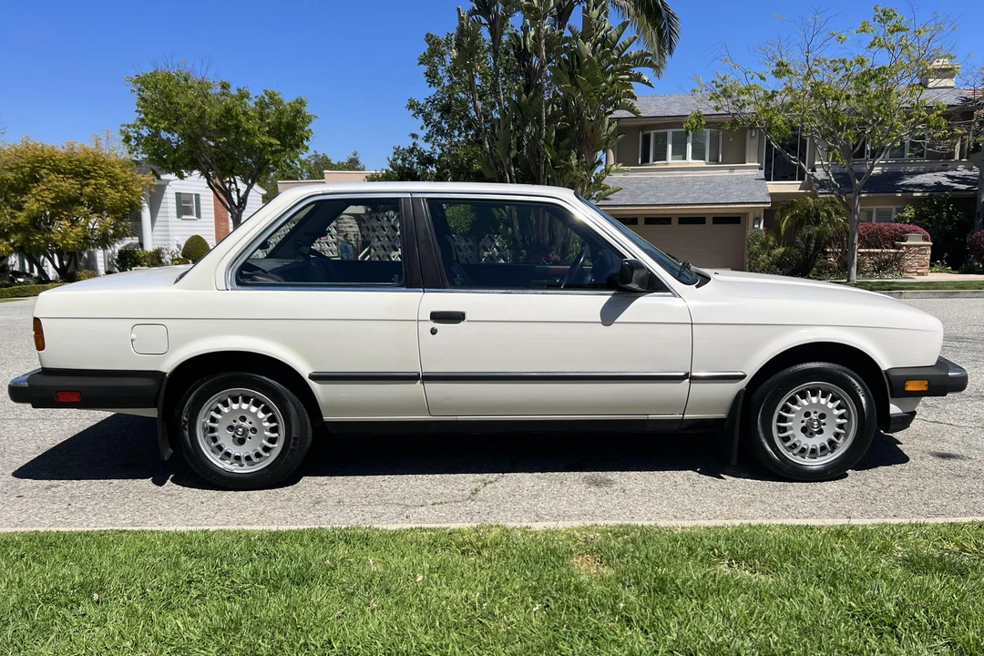1984 BMW E30 3 Series - Image 3 of 6