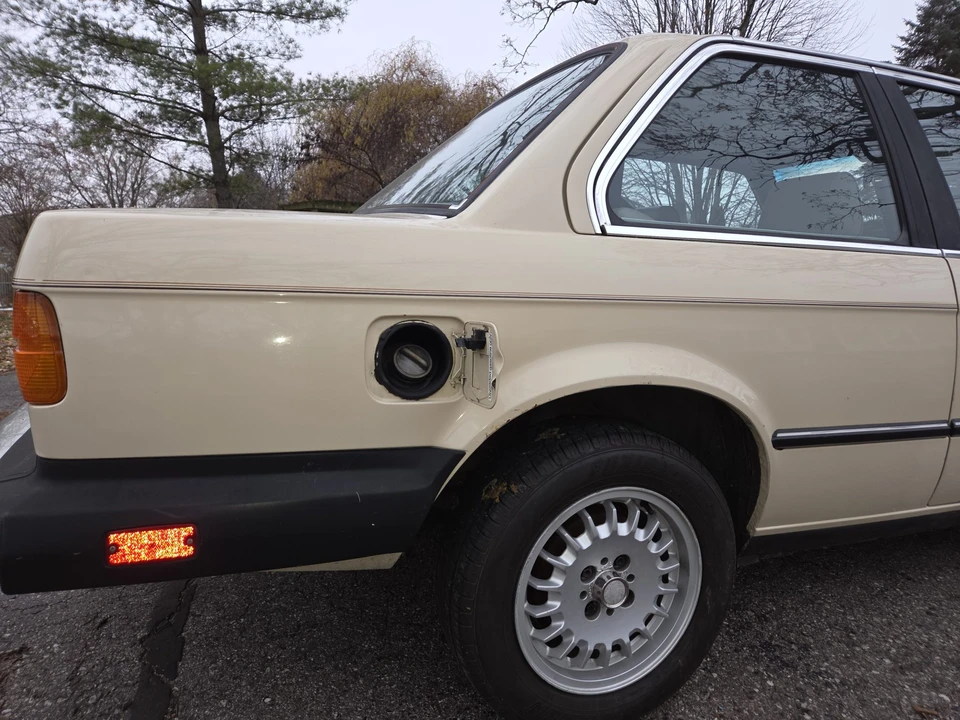 1984 BMW E30 3 Series - Image 25 of 31
