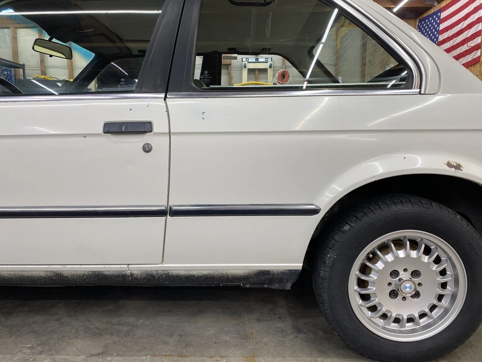 1984 BMW E30 3 Series - Image 26 of 31
