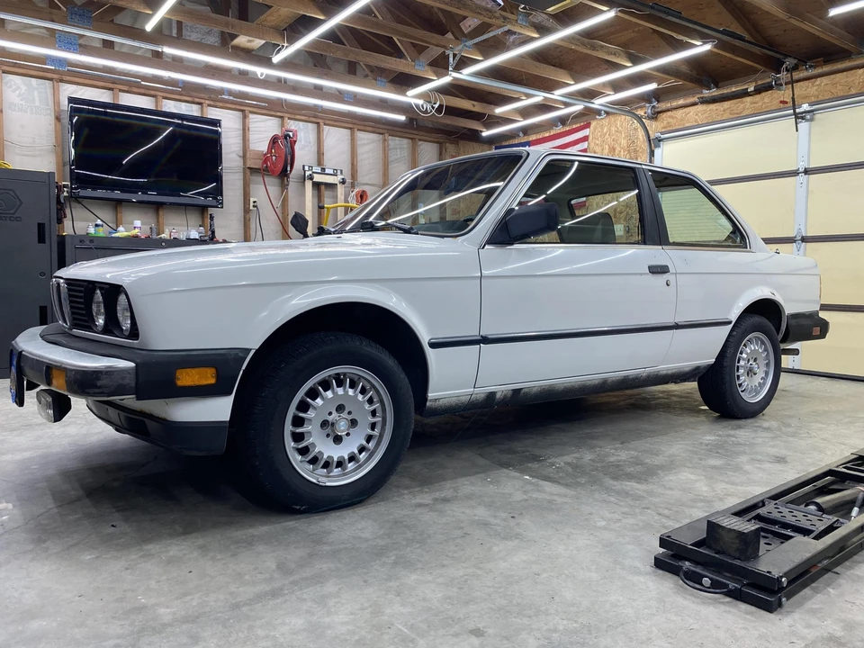 1984 BMW E30 3 Series - Image 9 of 31