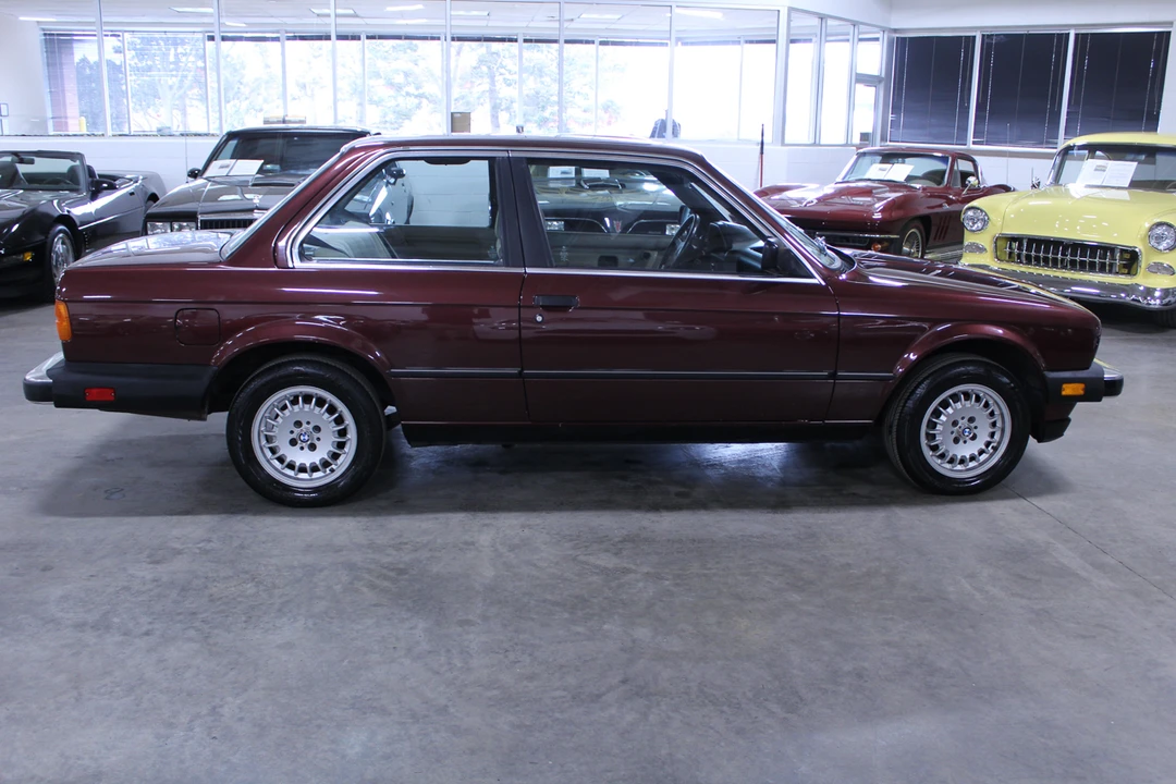 1984 BMW E30 3 Series - Image 11 of 31