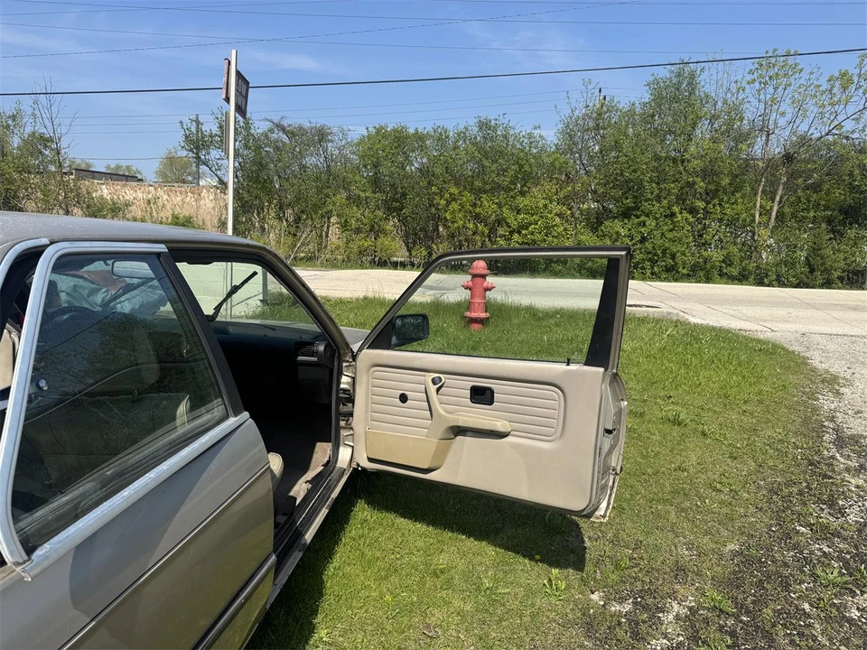 1984 BMW E30 3 Series - Image 10 of 12