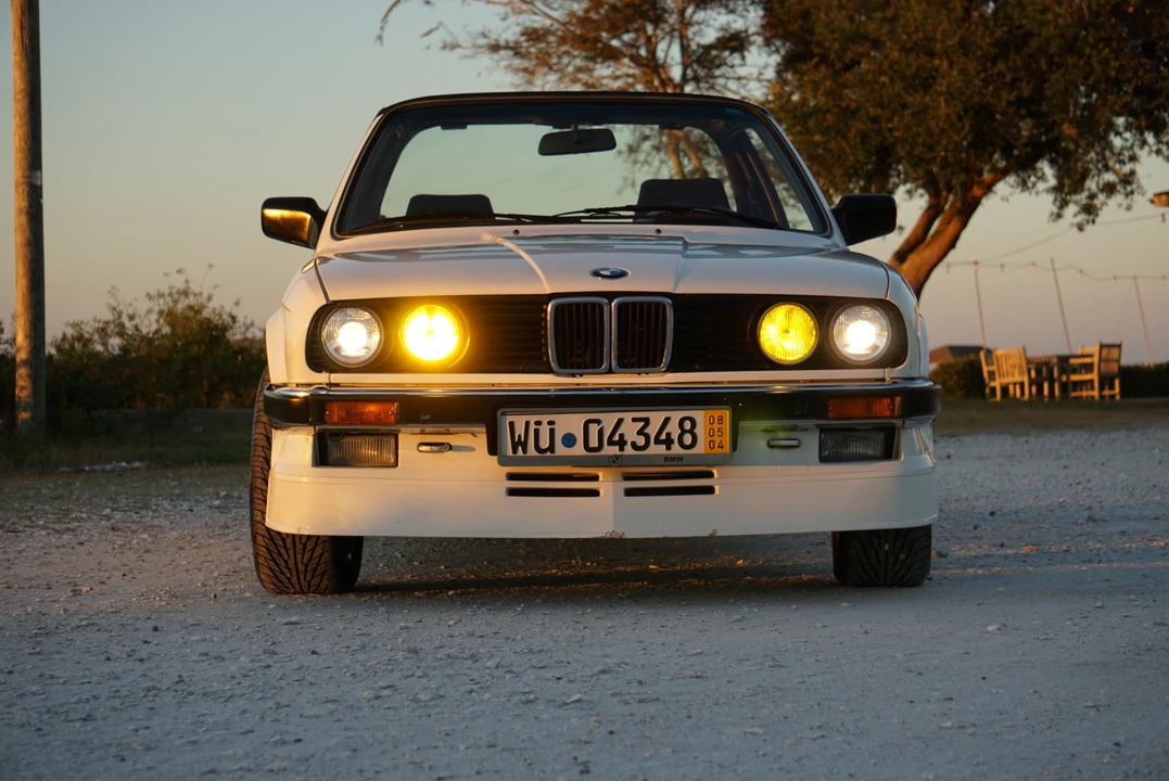 1984 BMW E30 3 Series - Image 17 of 31