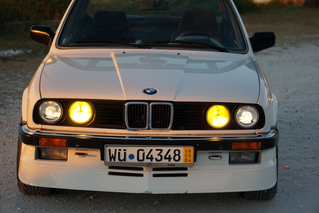 1984 BMW E30 3 Series - Image 14 of 31