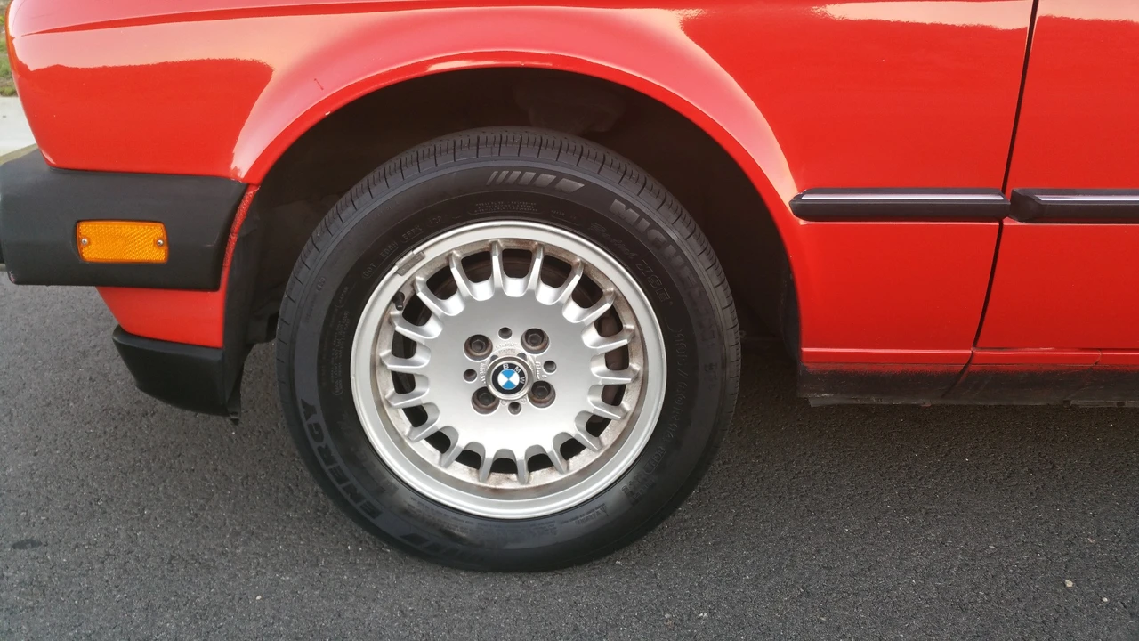 1984 BMW E30 3 Series - Image 16 of 31