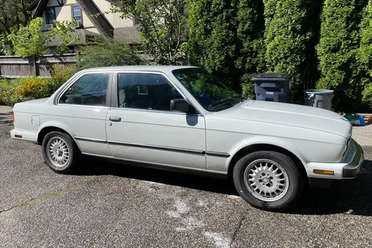1984 BMW 325e Coupe 5-Speed