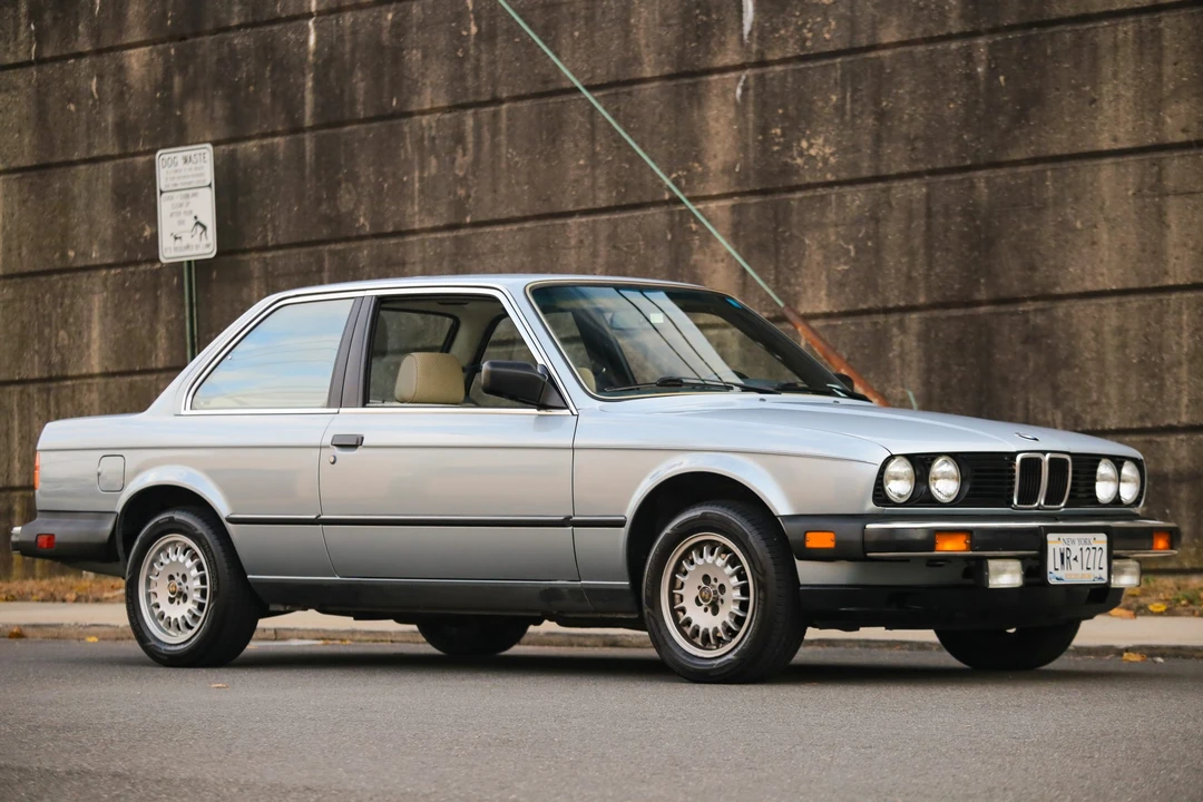1984 BMW E30 3 Series - Image 18 of 31