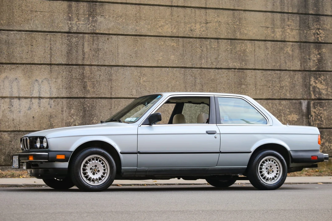 1984 BMW E30 3 Series - Image 25 of 31