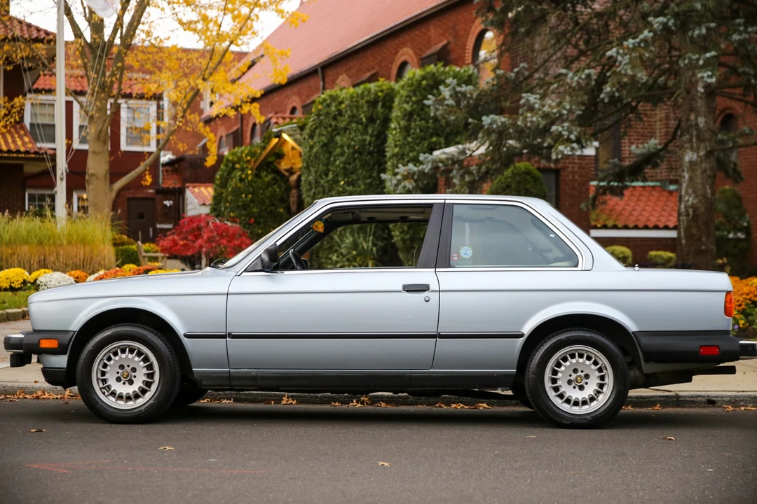 1984 BMW E30 3 Series - Image 12 of 31