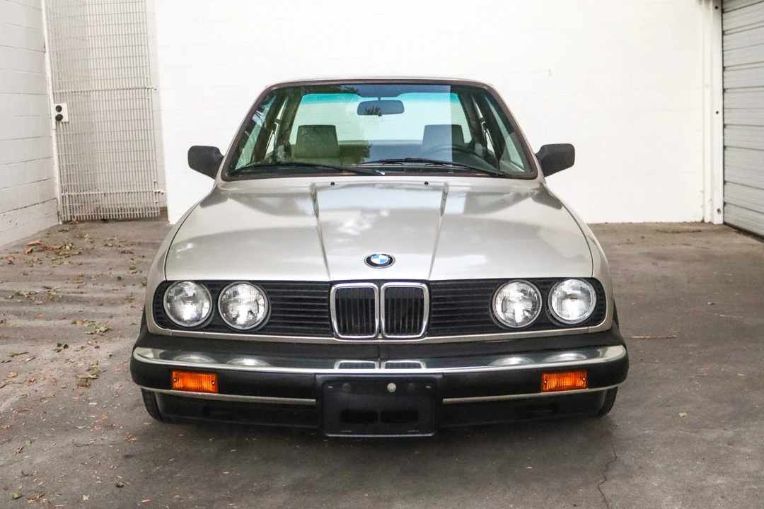 1984 BMW E30 3 Series - Image 2 of 31