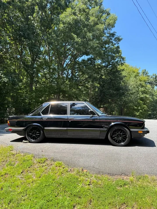 1984 BMW E28 5 Series - Image 18 of 19