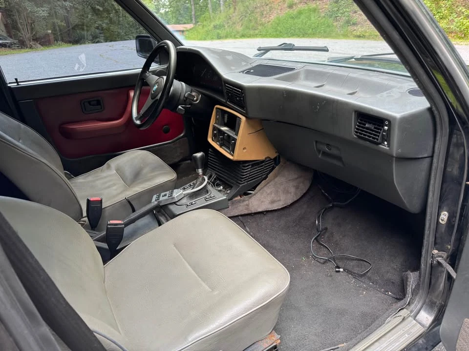 1984 BMW E28 5 Series - Image 12 of 19