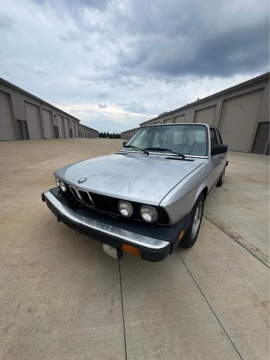 1984 BMW E28 5 Series - Image 2 of 12