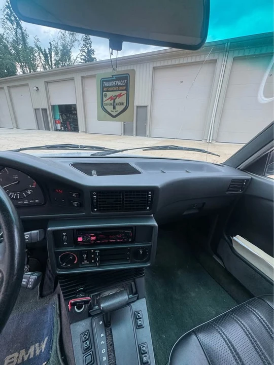 1984 BMW E28 5 Series - Image 8 of 12