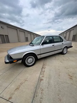 1984 BMW 5 Series 528e