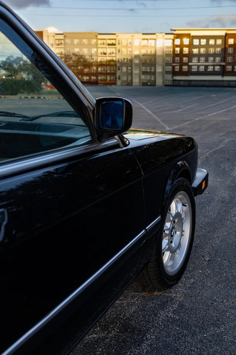 1984 BMW E28 5 Series - Image 2 of 21