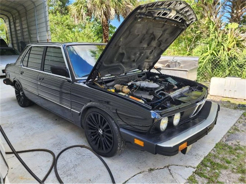 1984 BMW E28 5 Series - Image 3 of 15