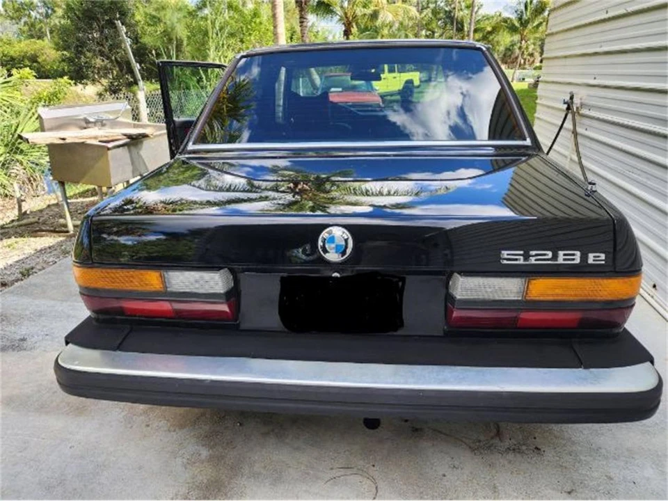 1984 BMW E28 5 Series - Image 11 of 15