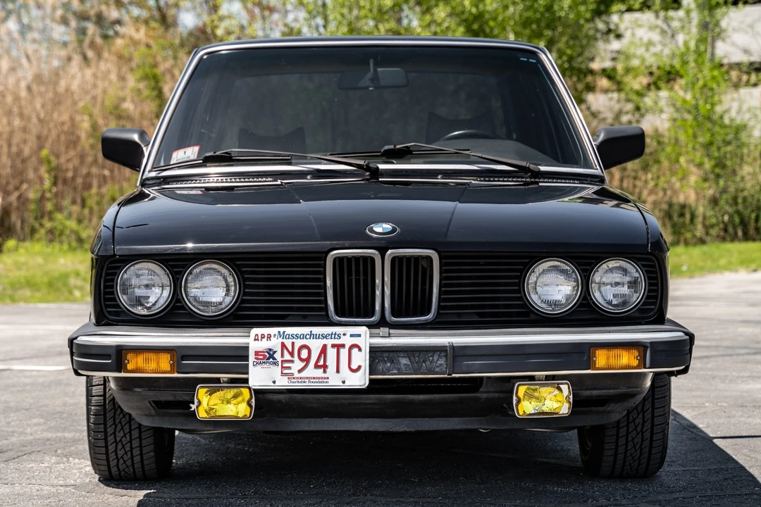 1984 BMW E28 5 Series - Image 2 of 31
