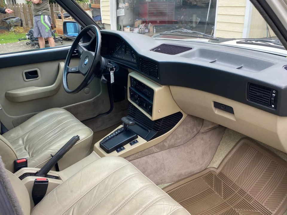 1984 BMW E28 5 Series - Image 5 of 18