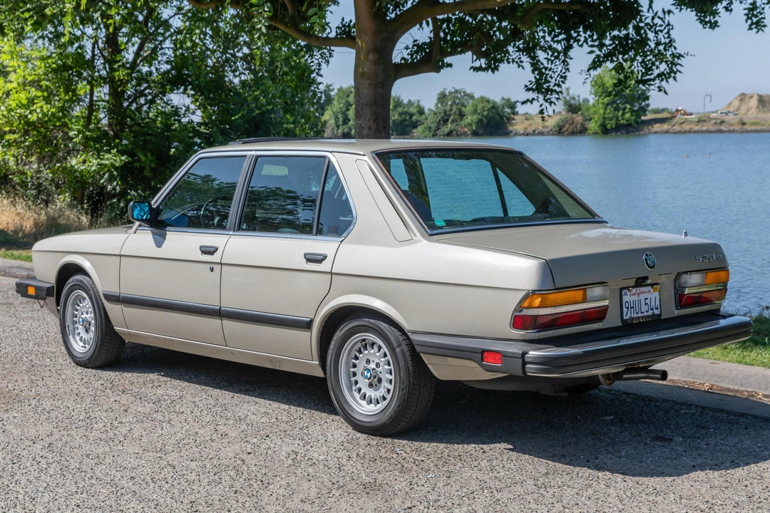 1984 BMW E28 5 Series - Image 4 of 31