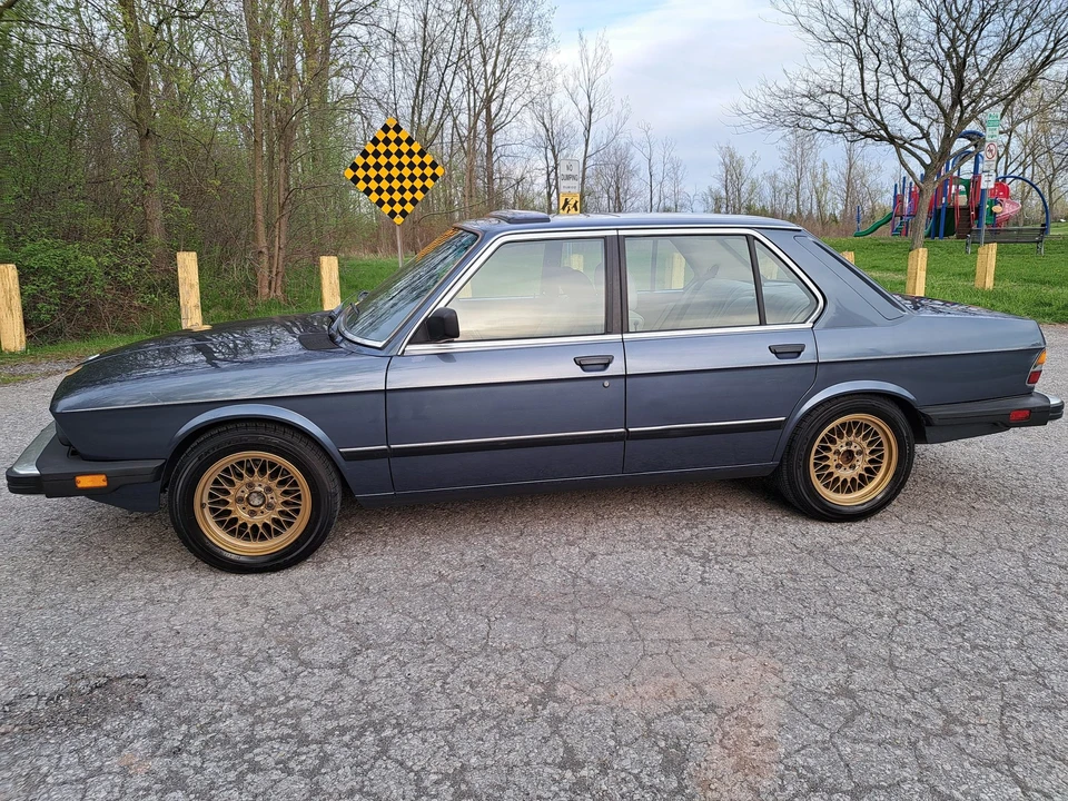 1984 BMW E28 5 Series - Image 4 of 31