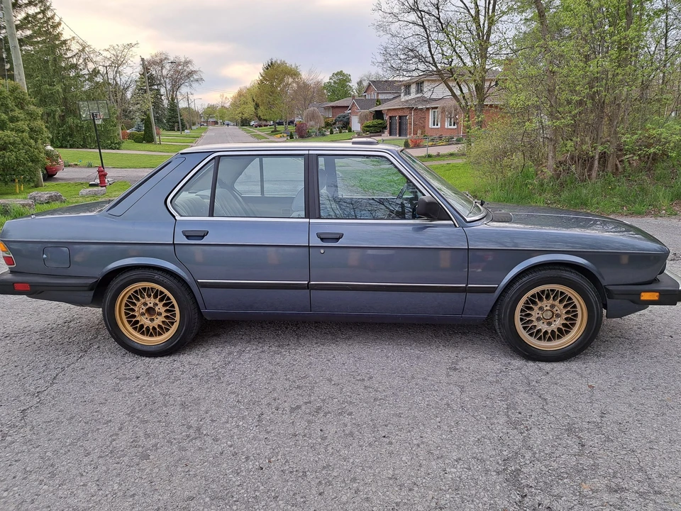 1984 BMW E28 5 Series - Image 10 of 31