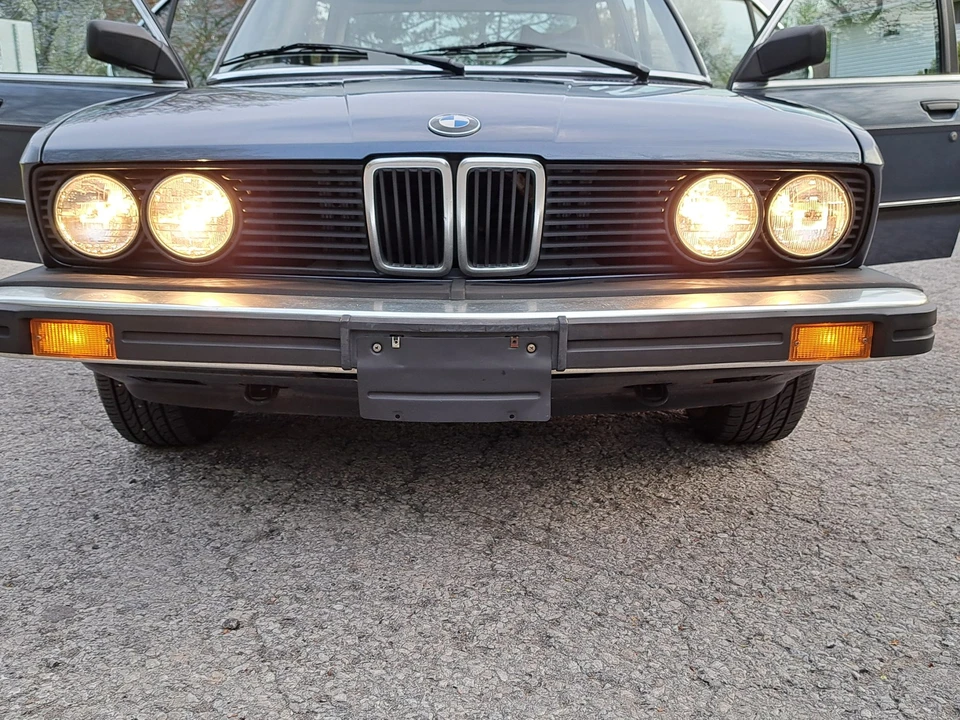 1984 BMW E28 5 Series - Image 14 of 31